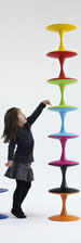 Nanna Ditzel trissestol i nye farver - spændende dansk møbeldesign